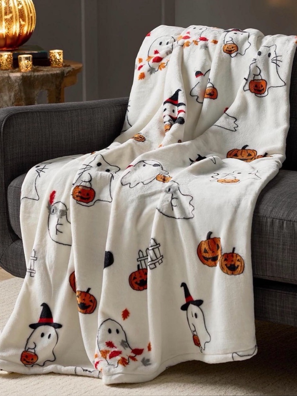 Members Mark Halloween costume ghosts throw blanket